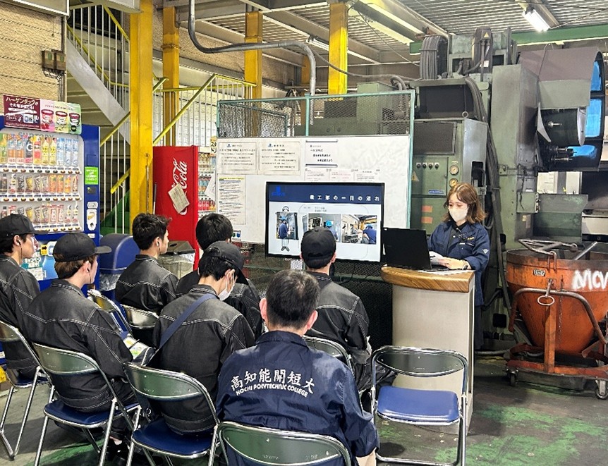 テクノ工場にポリテクカレッジ生が工場見学に来たニャ！