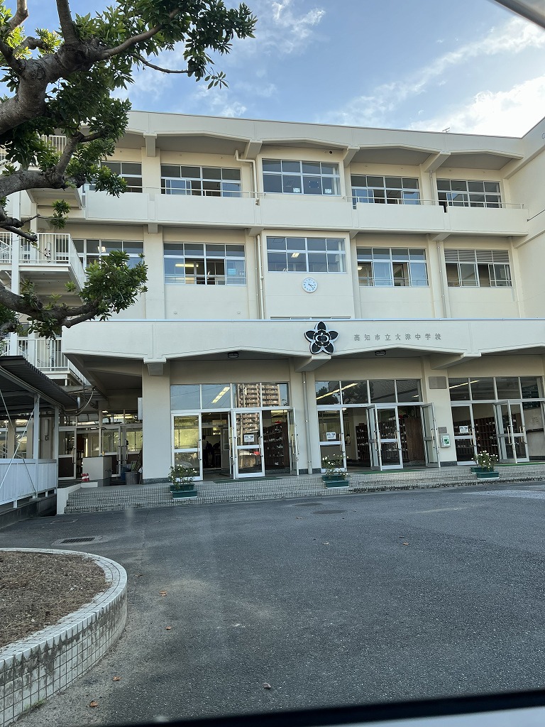 未来をつなぐプレゼン力!大津中学校の皆さんに感激ニャ! 未来をつなぐプレゼン力!大津中学校の皆さんに感激ニャ!