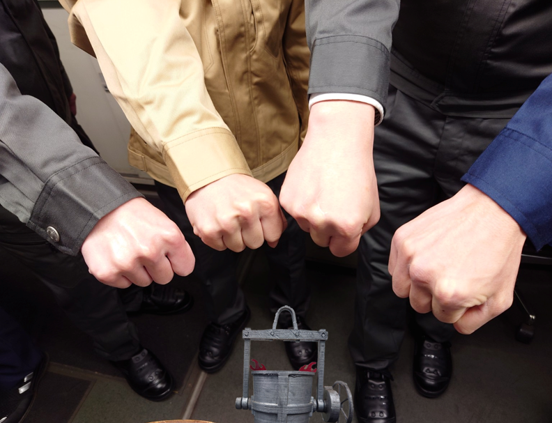 新入社員の研修が始まるナベ！